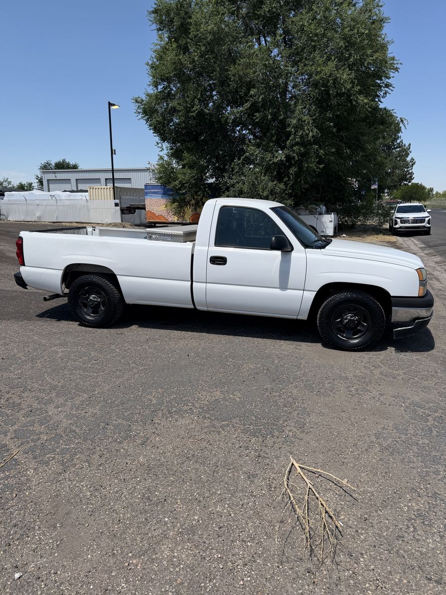2004 Chevrolet Silverado 1500 