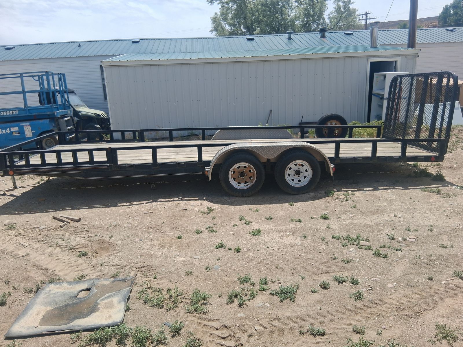 2015 PJ 24' Flat Bed Bumper pull trailer