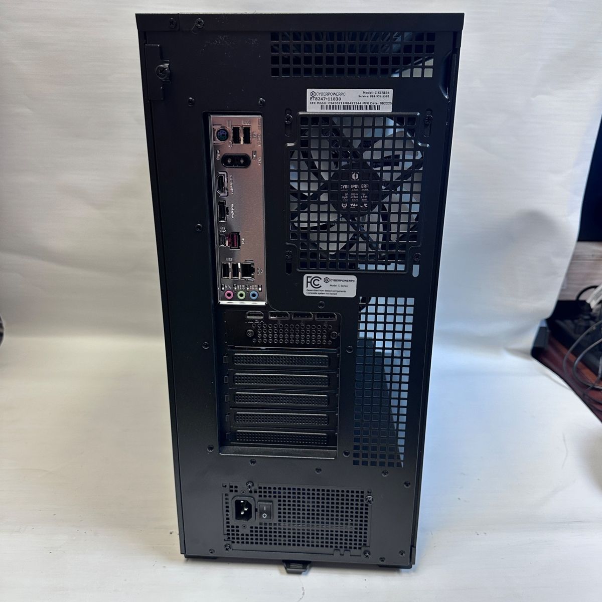 Main image 5
