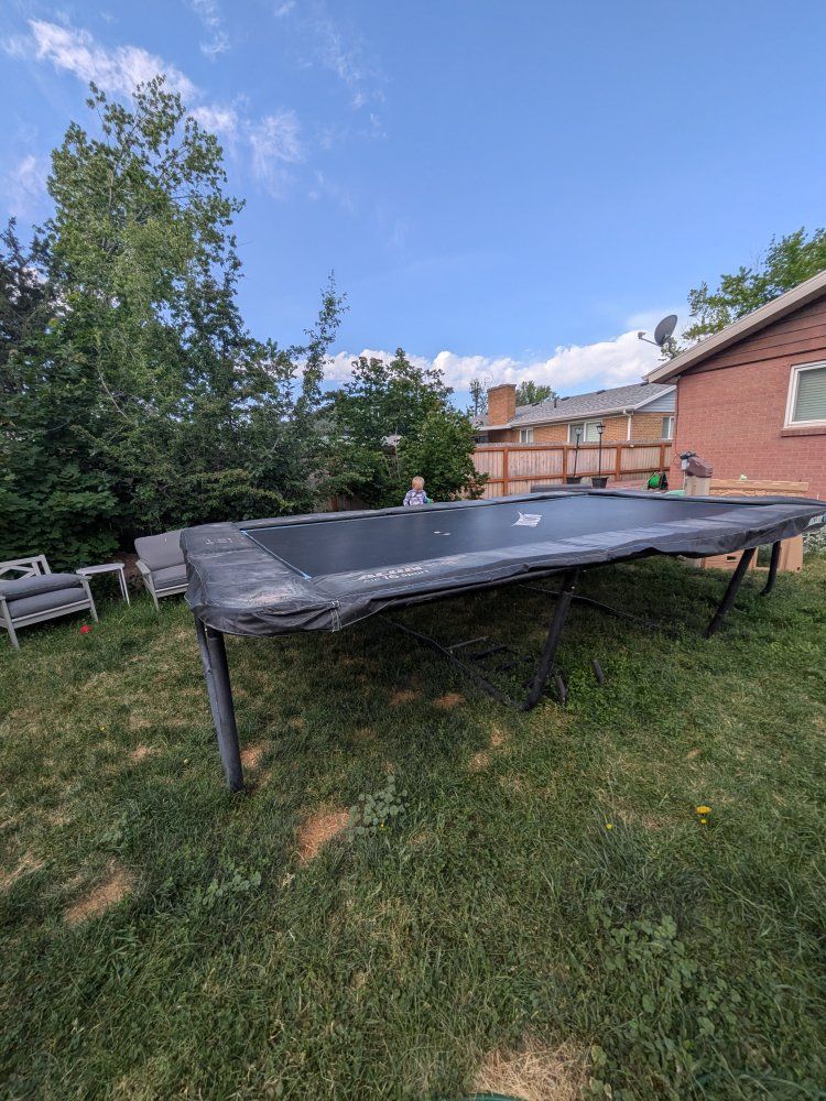 Acon 16 HD rectangular trampoline