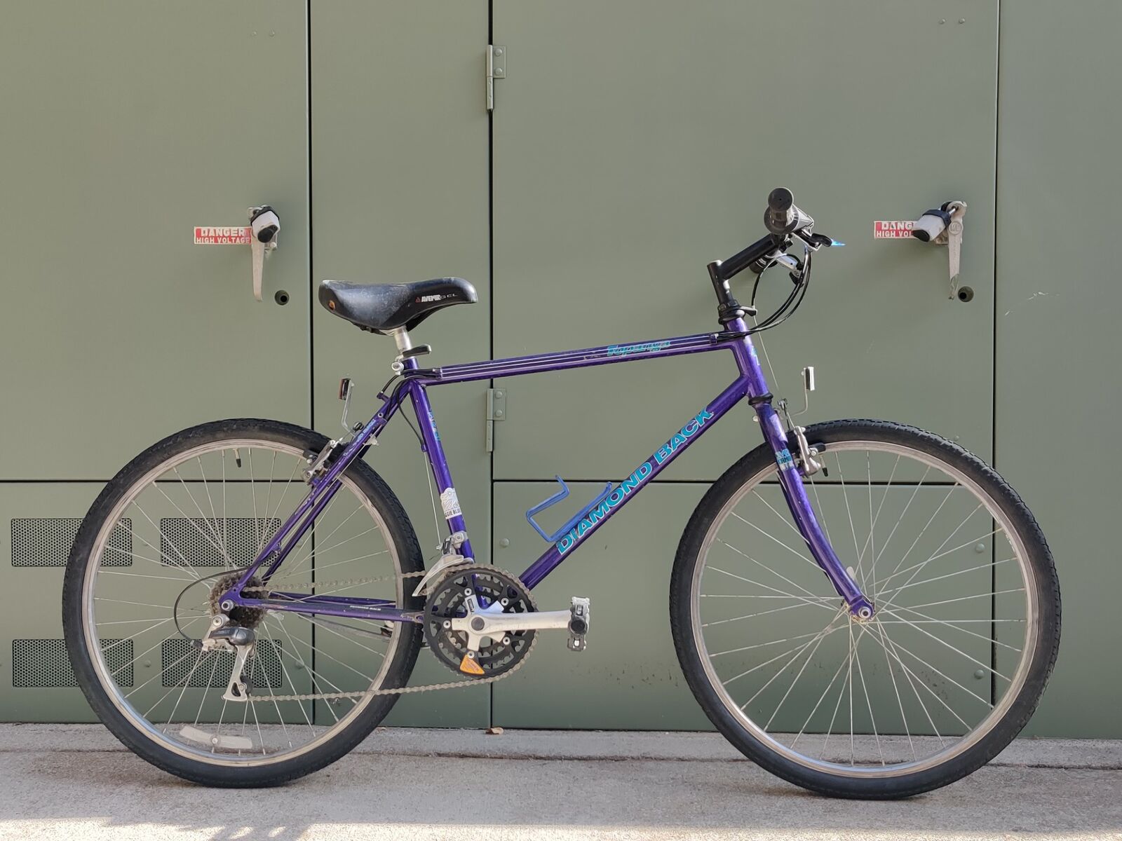 Diamondback Topanga Hybrid Bike SB10-25