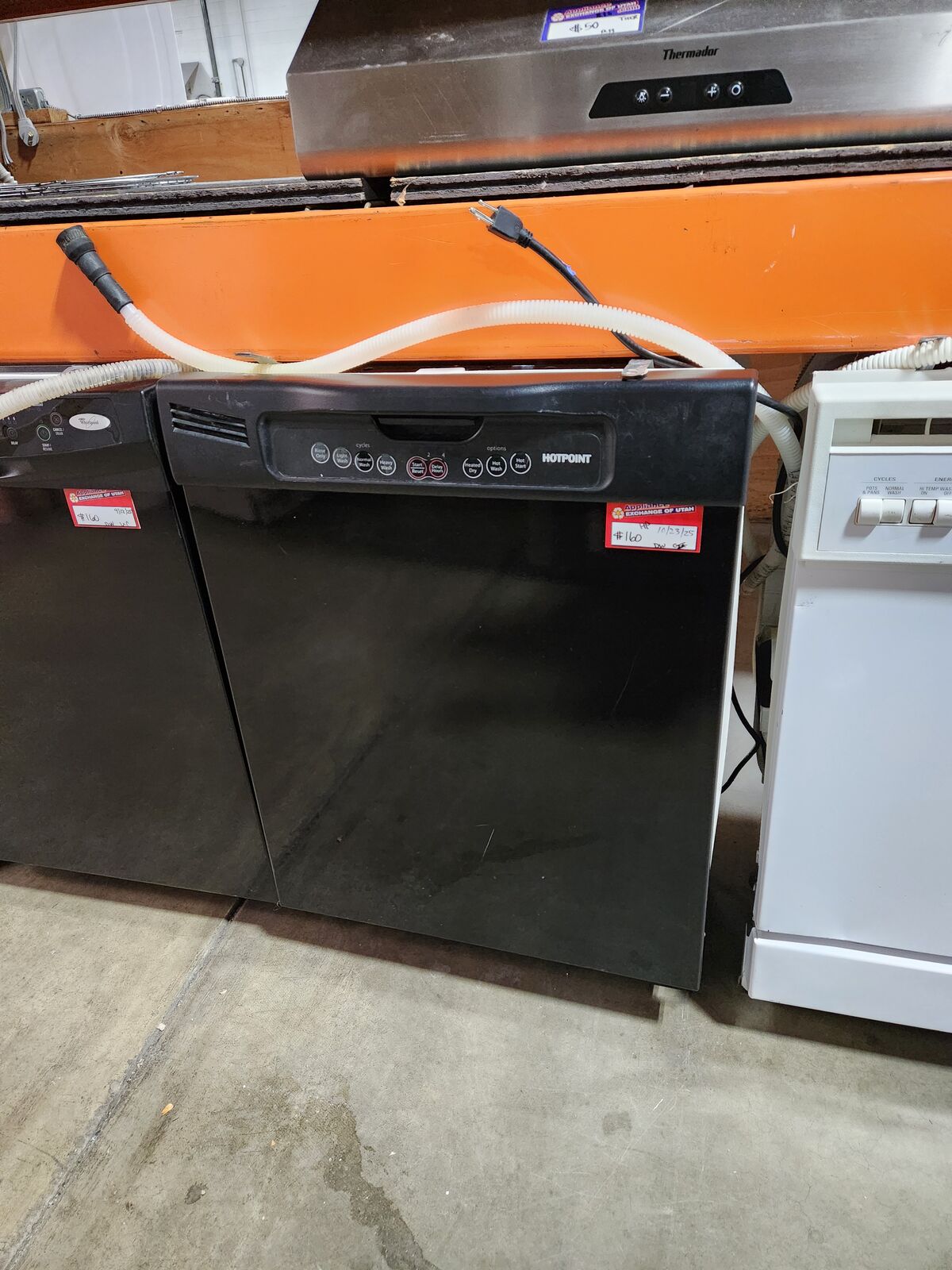 GREAT HOTPOINT DISHWASHER! W-WARRANTY