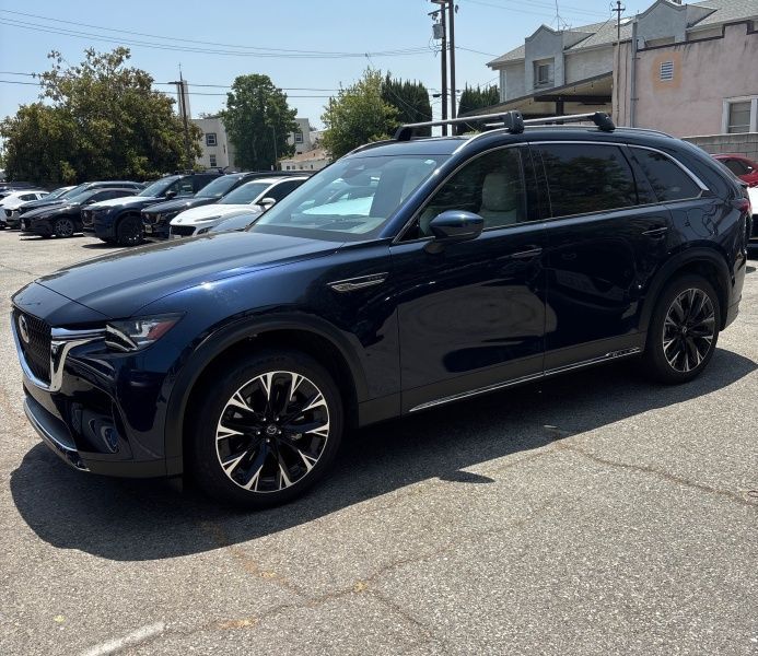 2024 Mazda CX-90 Plug-in Hybrid Premium Plus