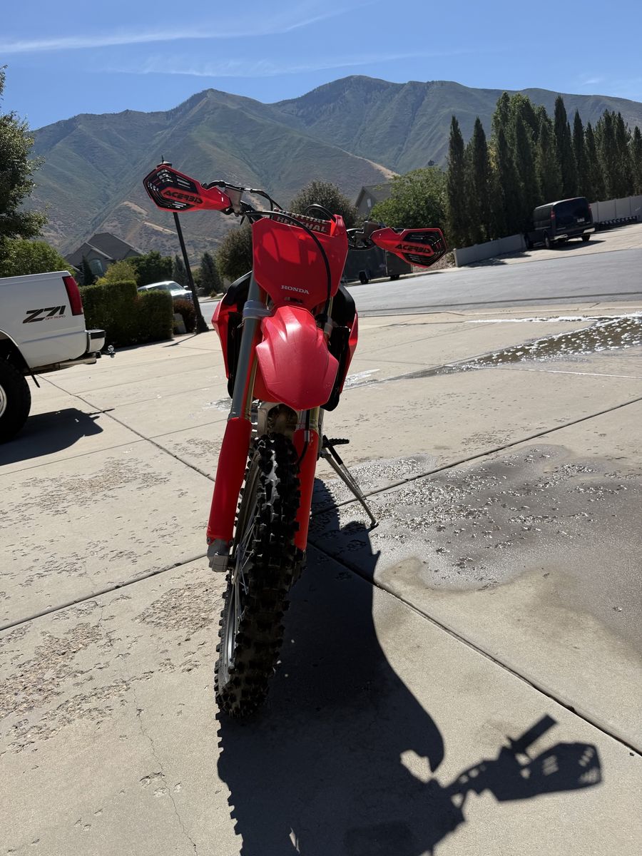 Honda CRF 450rx Dirt Bike Red Off-Road Motorcycle