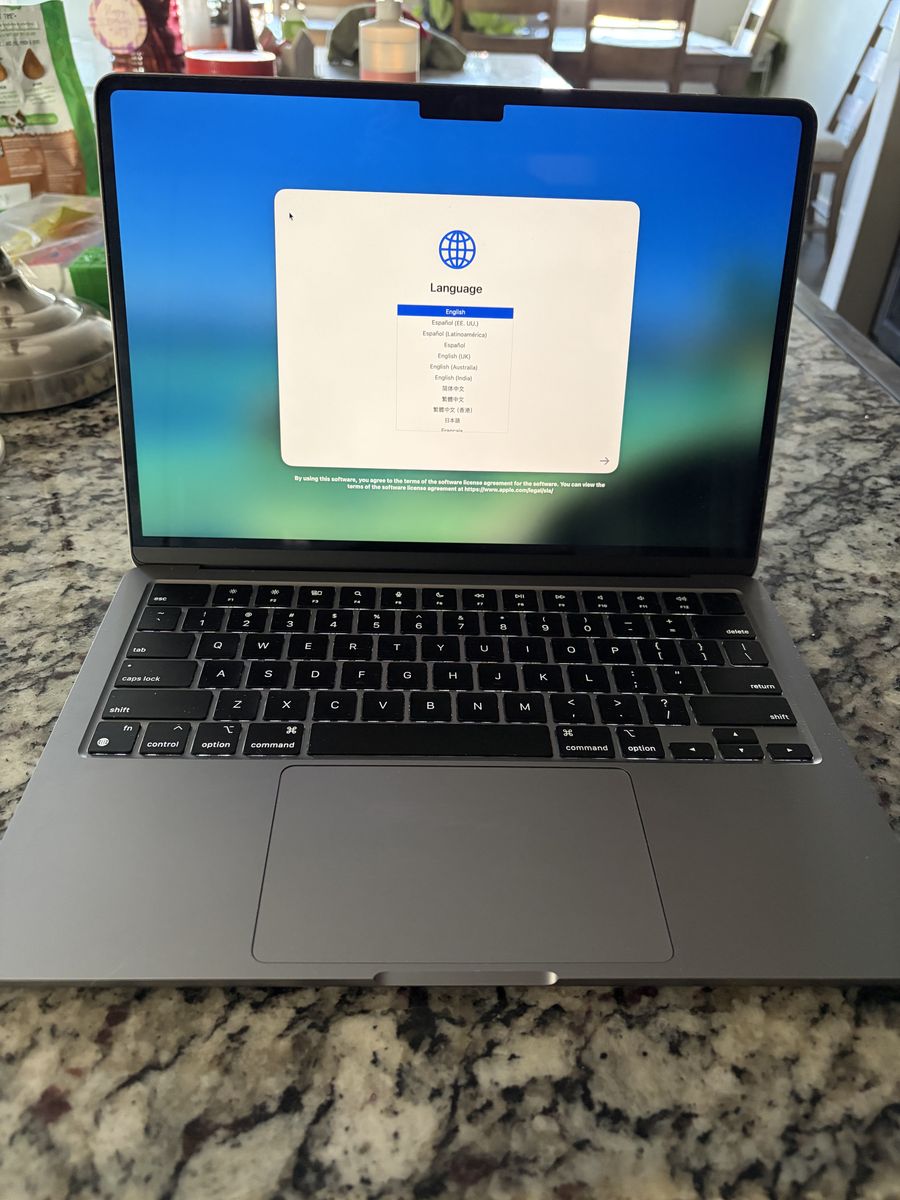 Macbook Air M2 2022 Space Gray 256 GB 13"