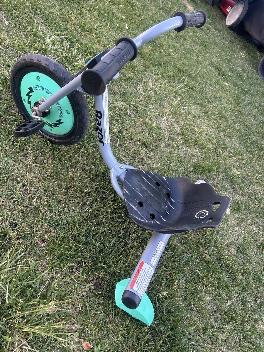 Razor rip rider 360