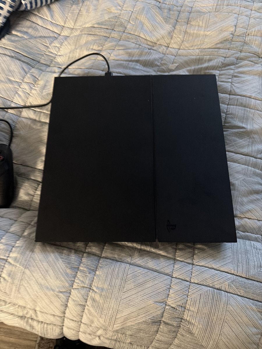 Sony PlayStation 4 PS4 Console with Controller 170 or best offer