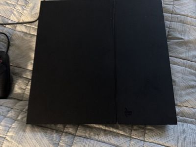 Sony PlayStation 4 PS4 Console with Controller 170 or best offer