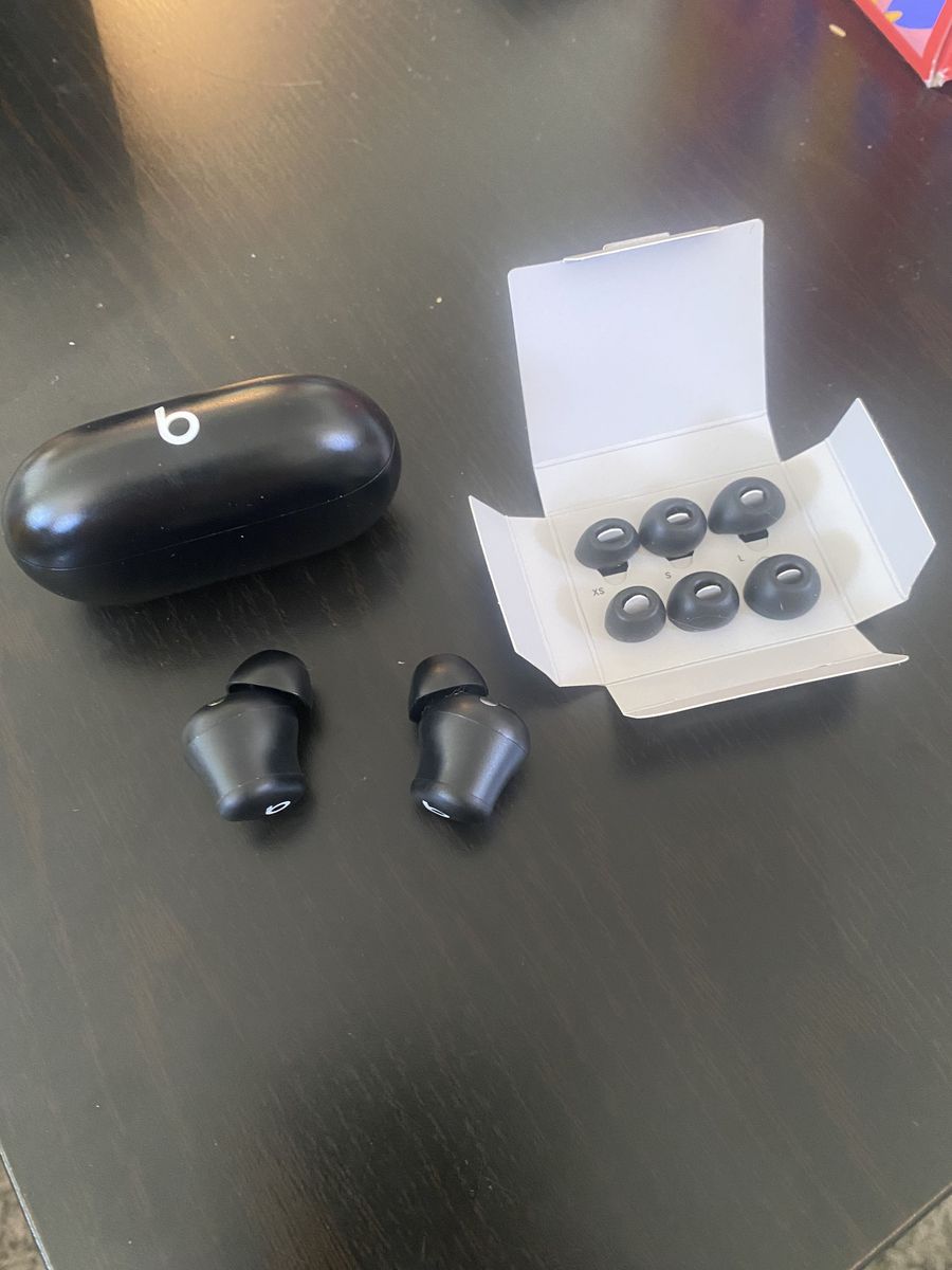 Beats - Solo Buds True Wireless Earbuds - Matte Black