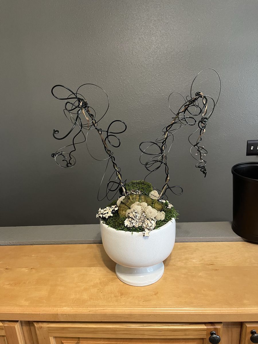 Decorative Wire Art Sculpture in White Ceramic Pedestal Pot with Moss