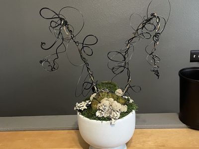 Decorative Wire Art Sculpture in White Ceramic Pedestal Pot with Moss