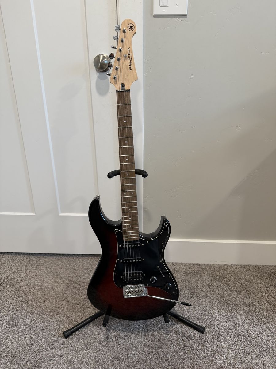 Yamaha electric guitar