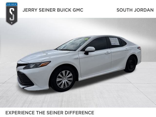 2020 Toyota Camry Hybrid LE
