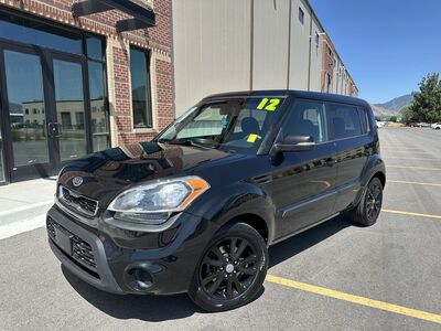 2012 KIA SOUL +