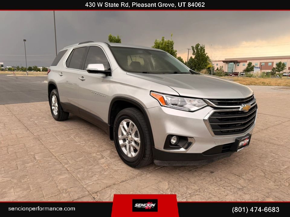 2018 Chevrolet Traverse LT Cloth