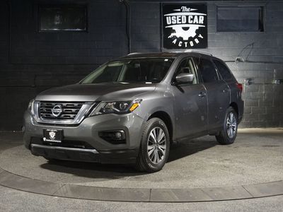 2017 NISSAN PATHFINDER SV