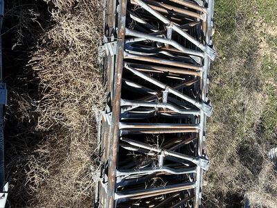 Cattle Stanchion Head Lock