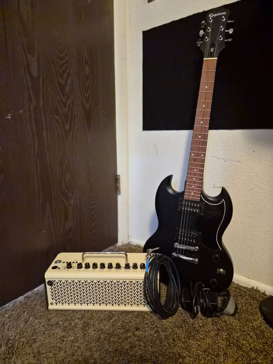 Epiphone electric guitar and amp