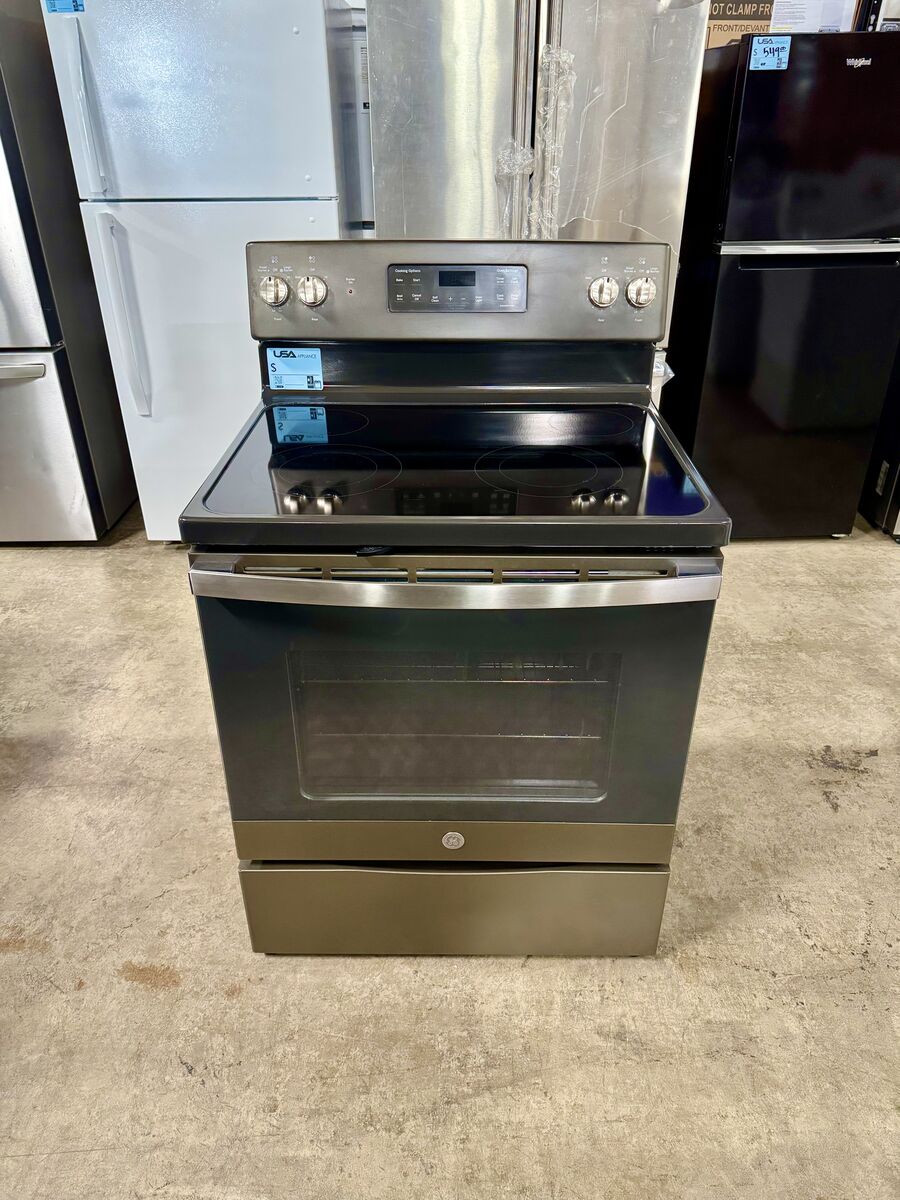 GE RANGE WITH 13 MONTH WARRANTY