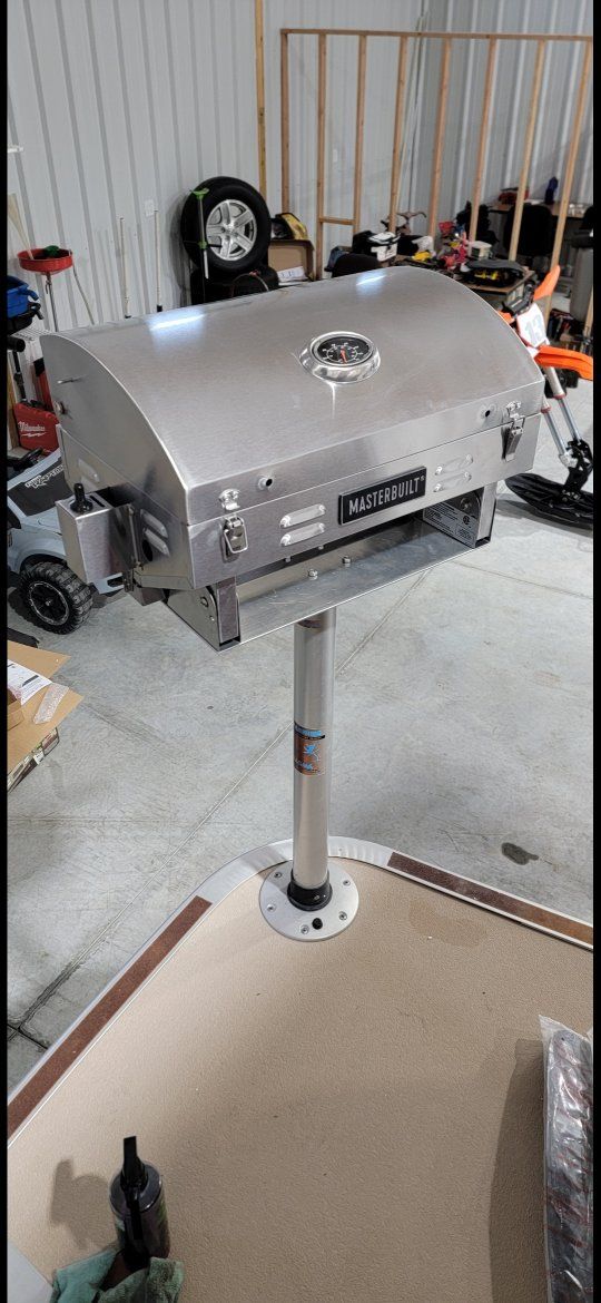 Main image 5