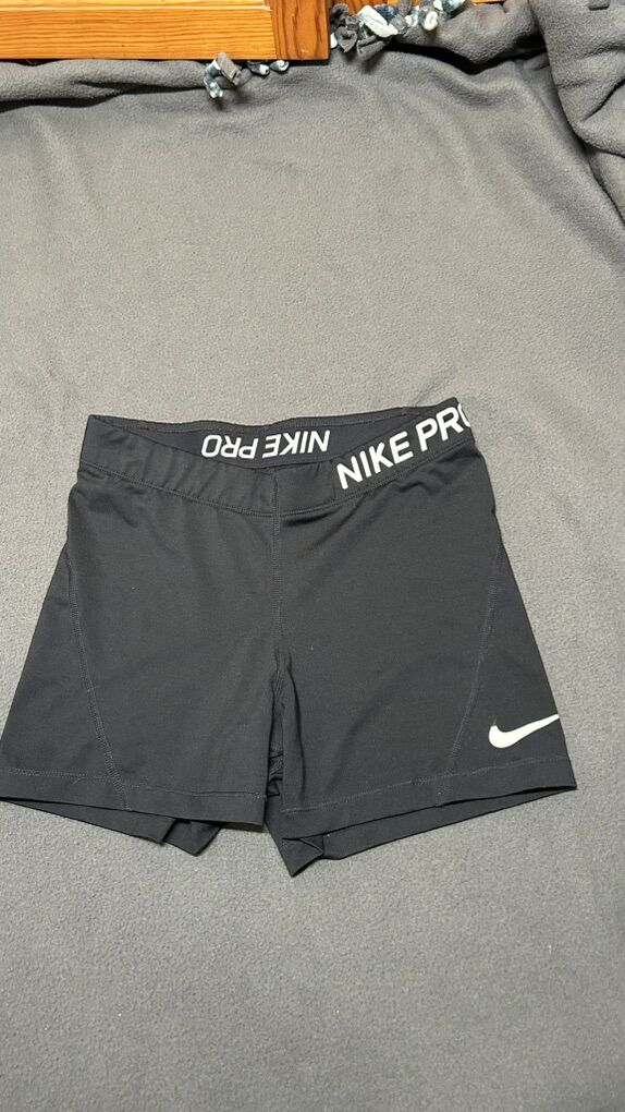 Womens Nike Pro Dry-Fit Shorts