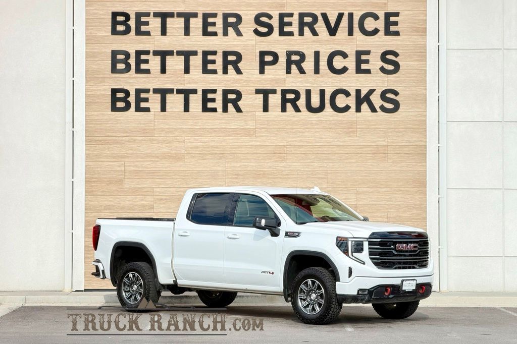 2025 GMC 1500 AT4