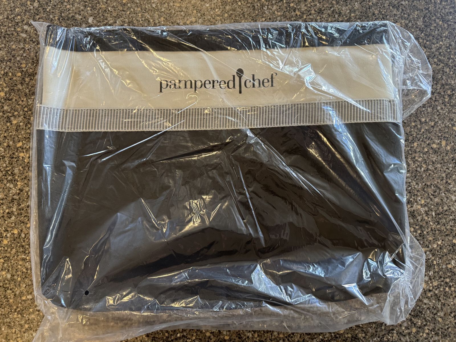NEW Pampered Chef Heavy Duty Bag (2)