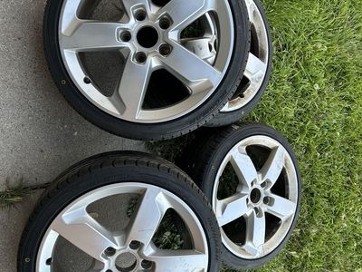 19” Audi q5 wheels and tires