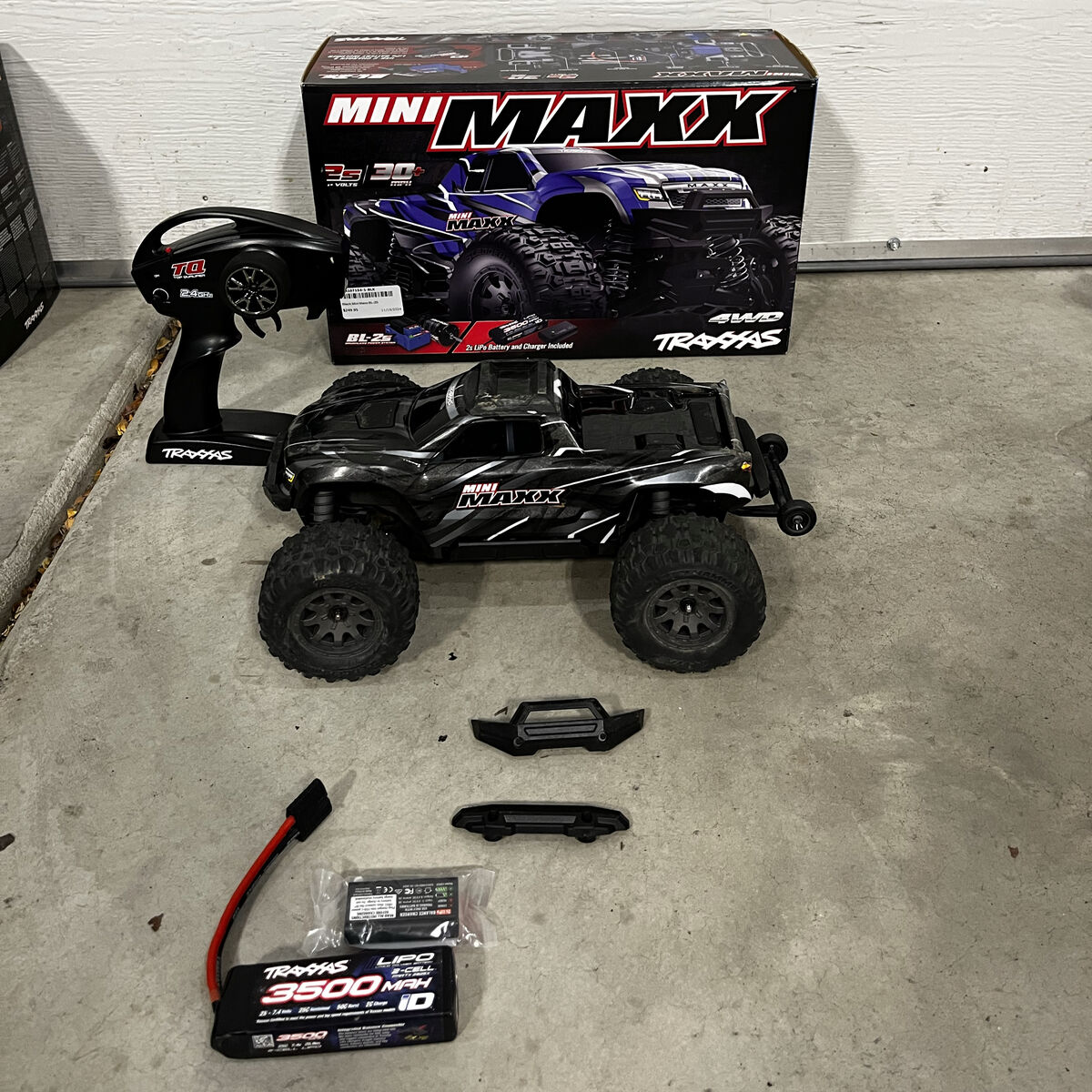 Traxxas Mini Maxx With Light Kit