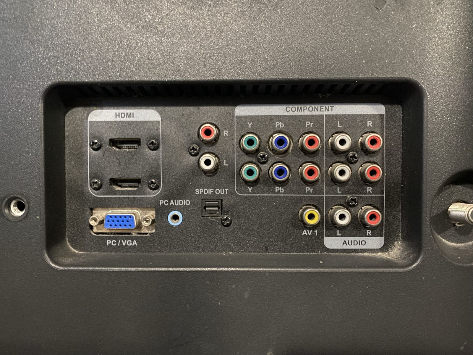 Main image 3