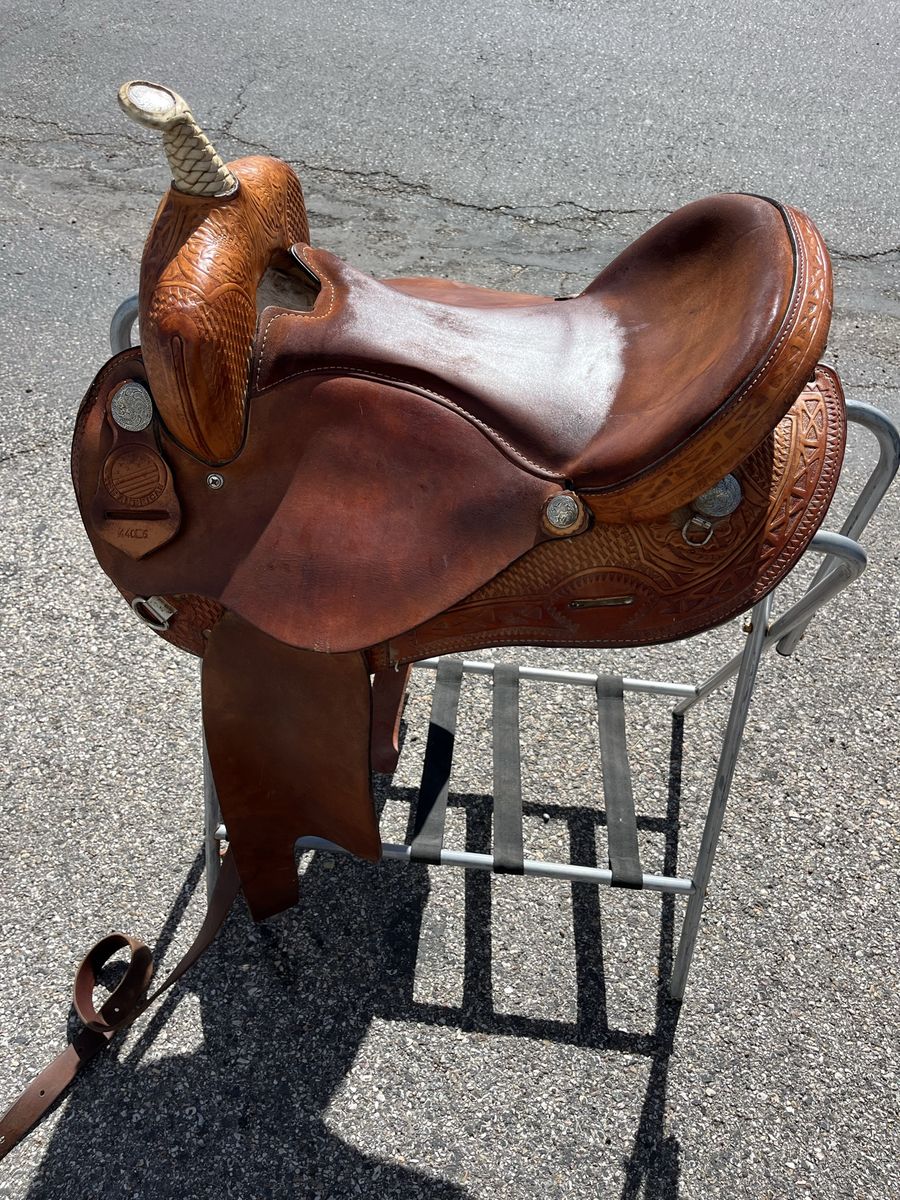 American Saddlery 16” seat