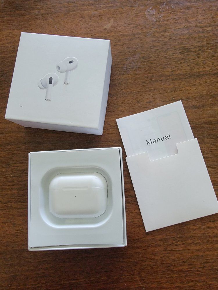 Wireless Earphones 2nd Generation with Magnetic Charging Case brand new!