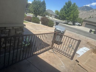 Metal railing