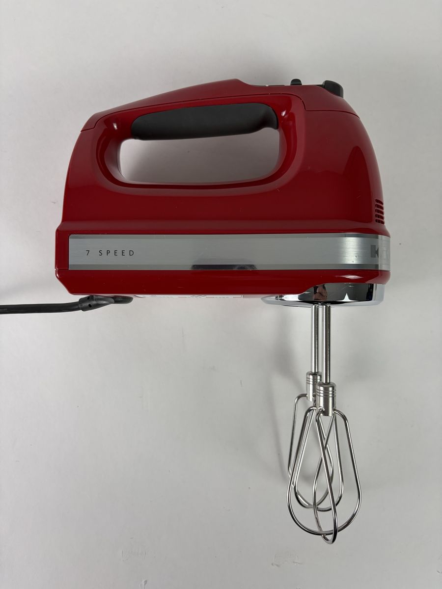 KitchenAid 7-Speed Hand Mixer – Red