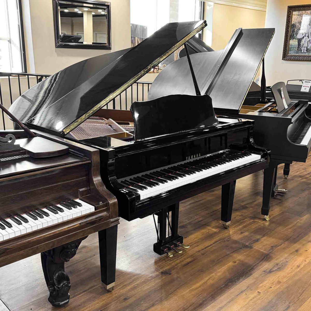 LIKE NEW YAMAHA GRAND PLAYER PIANO