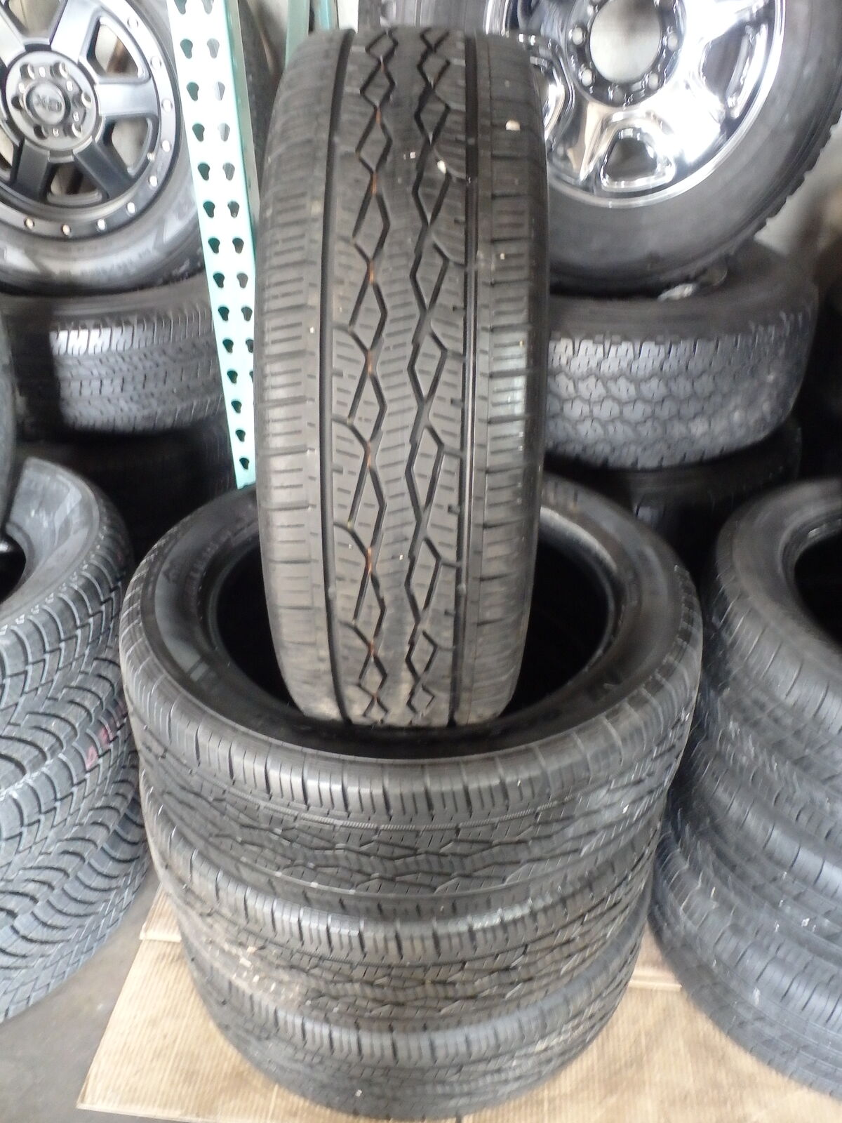 225/55R19 MAZAMA OPEN RANGE H/S SET OF USED TIRES