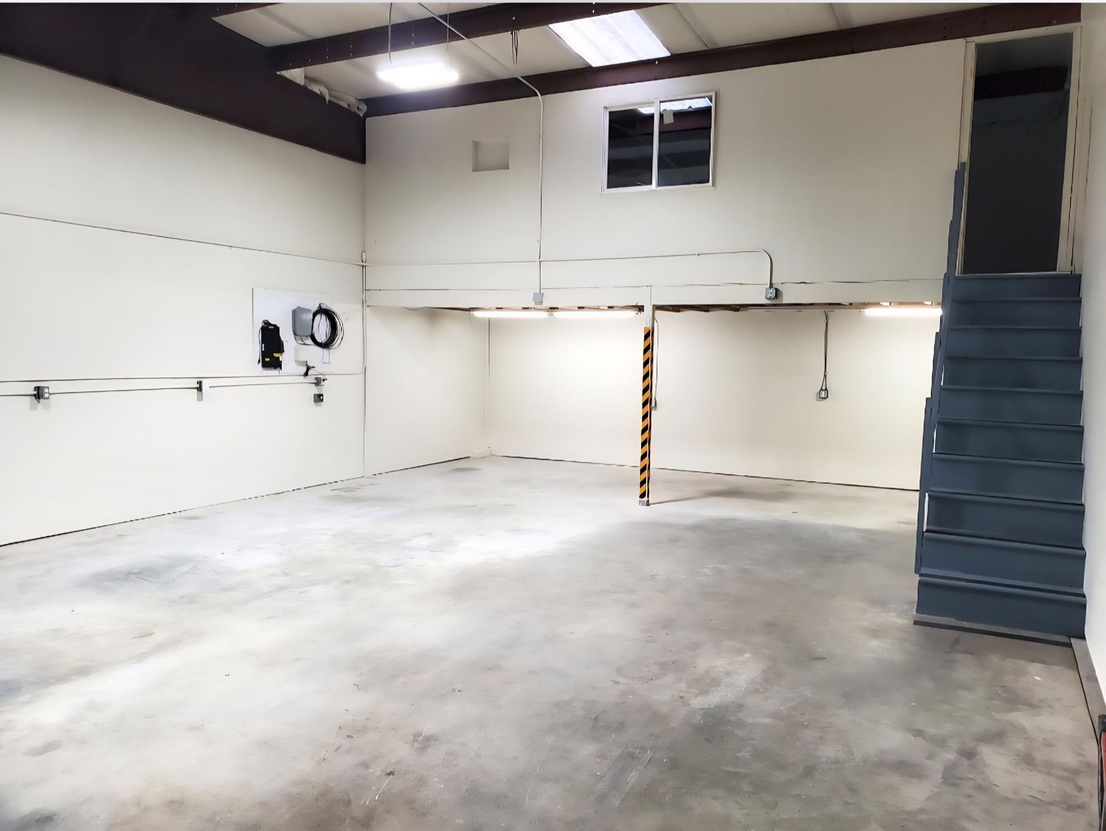 Commercial/Industrial Space for Lease