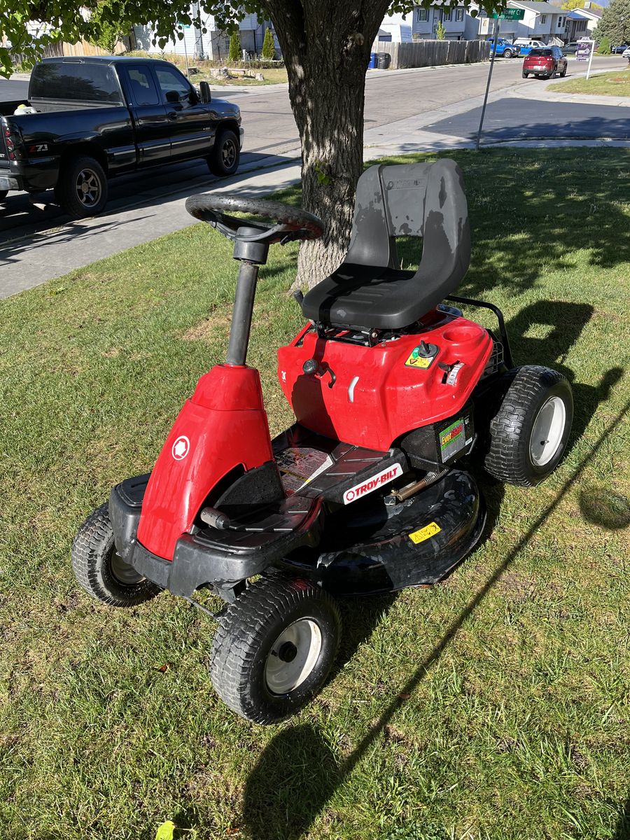 Troy Bilt Riding Lawnmower
