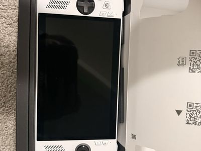 Trade/Sell Like new Xbox ROG Ally