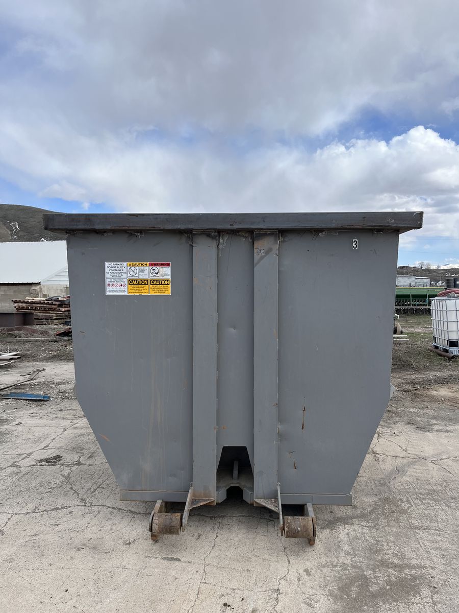 Looking to buy used roll off dumpsters