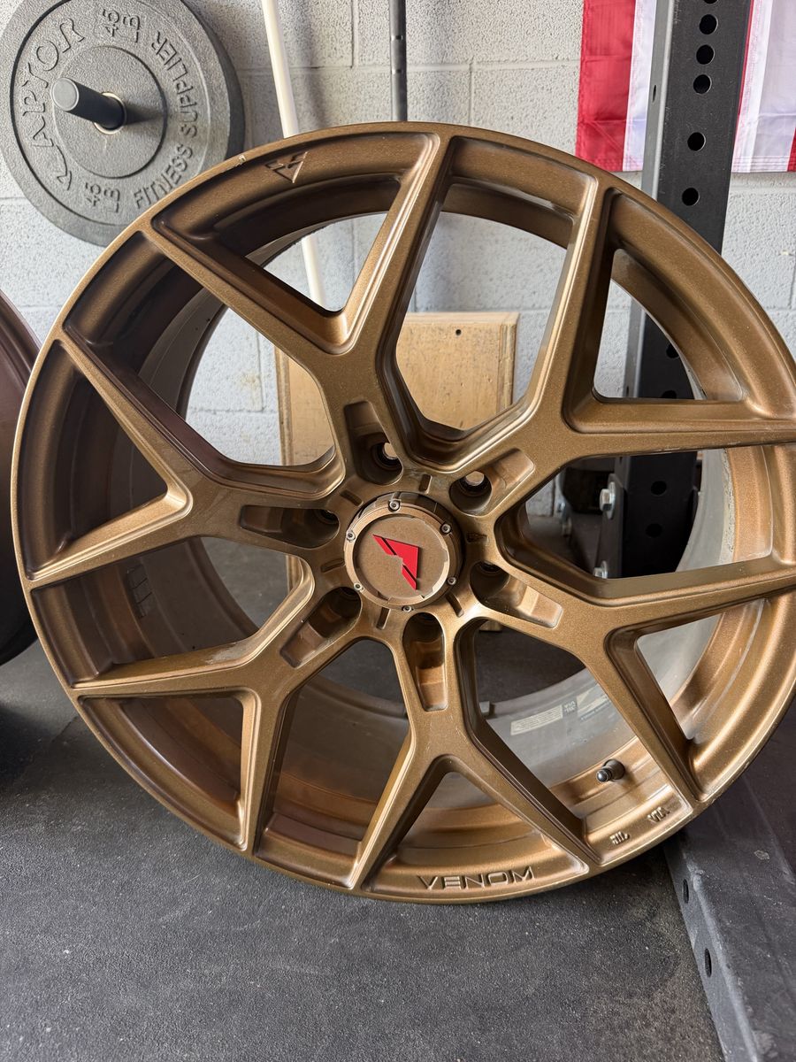 Set of 4 venomrex VR-601 - Flow Forges Wheels - venom (off my 2018 Raptor)
