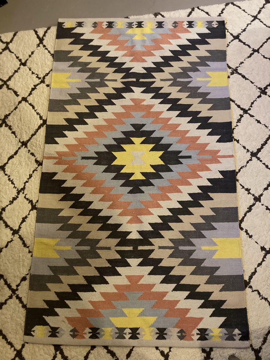 Geometric Pattern Area Rug - Kilim Style Accent Mat