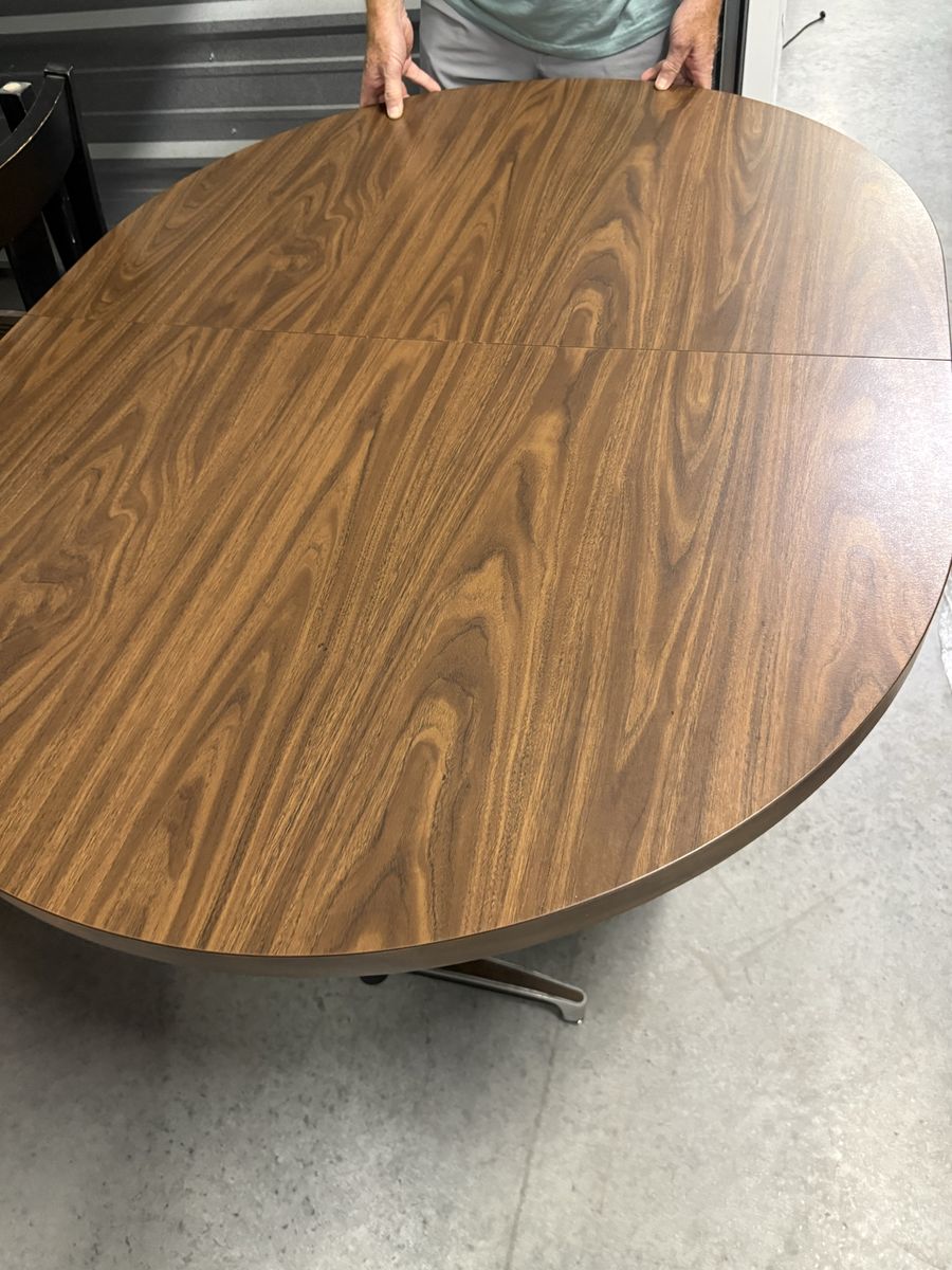 Vintage Mid-Century Modern Walnut Finish Pedestal Dining Table