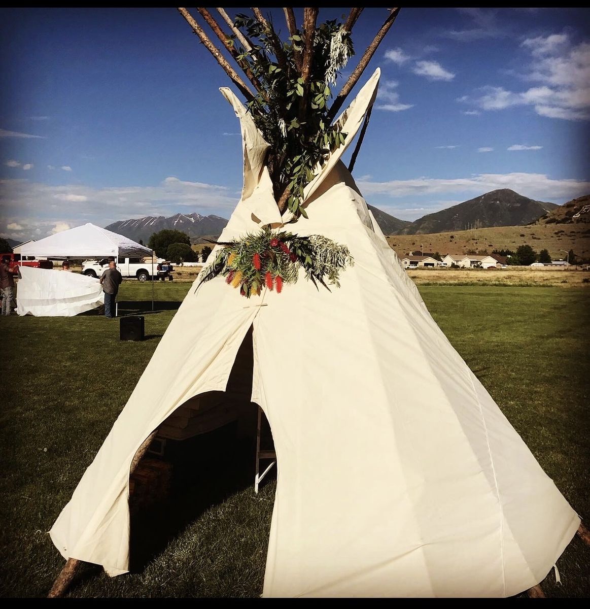Outdoor teepee