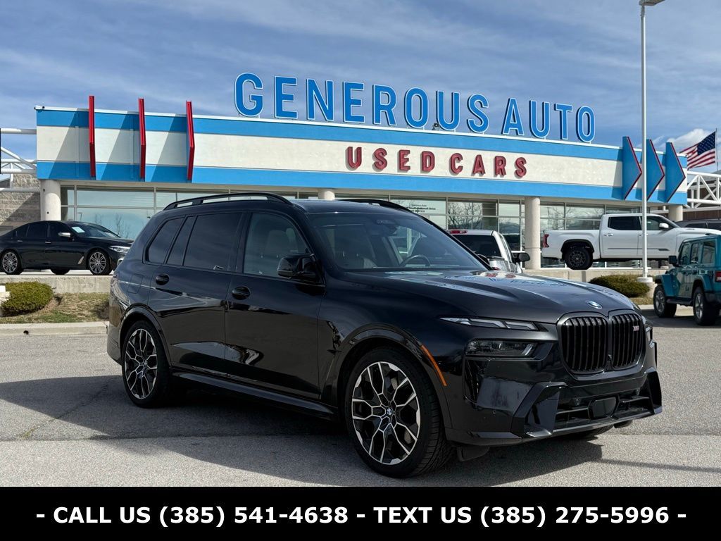 2025 BMW X7 M60i