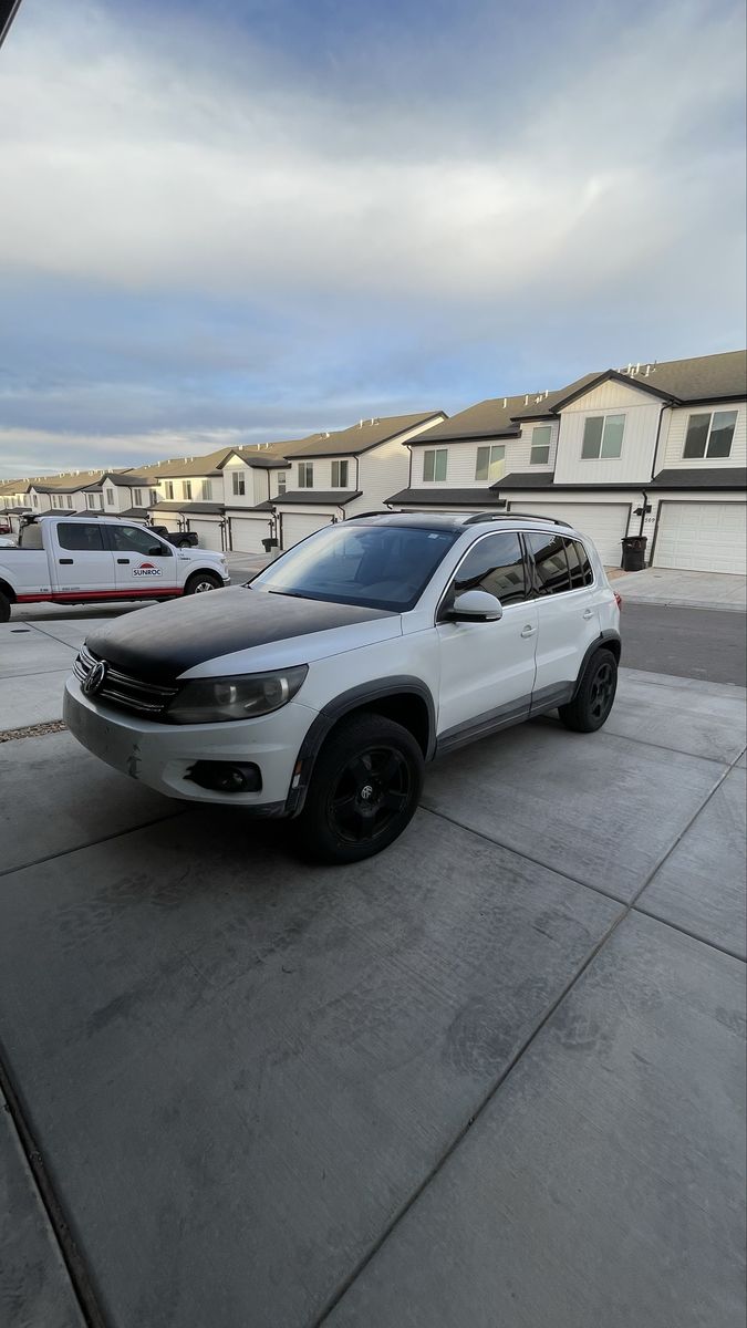 2016 VOLKSWAGEN TIGUAN