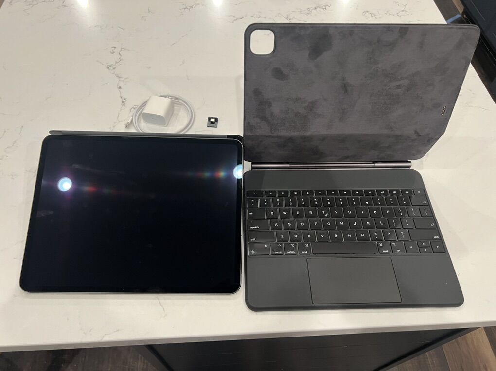 1 TB Apple iPad Pro 13-inch (M4) with eSim