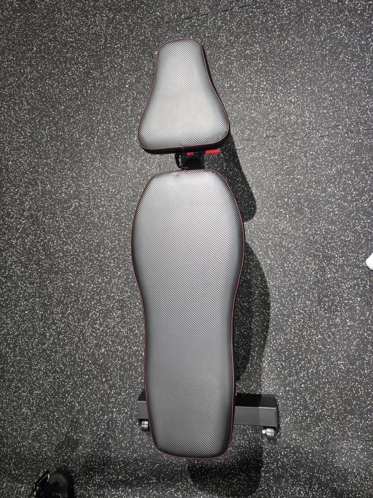 Main image 7