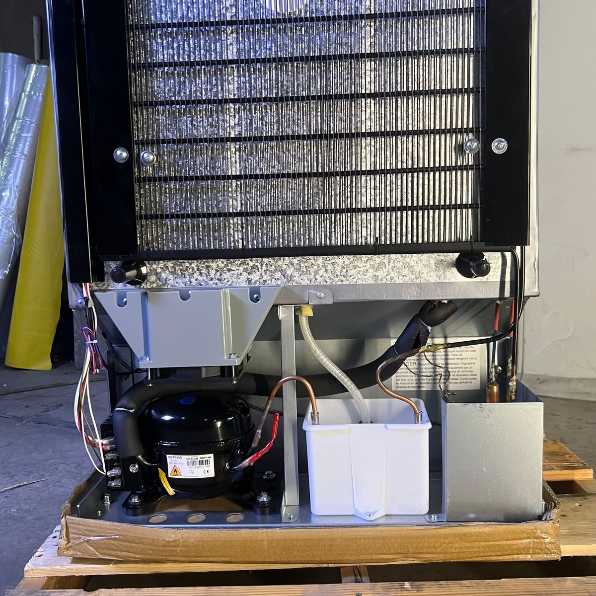 Main image 6