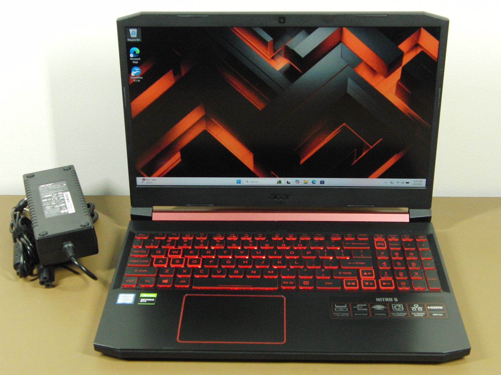 Acer Nitro 5 Gaming Laptop i5-9300H 256GB NVMe SSD / 1TB SSD 16GB GeForce GTX 1650